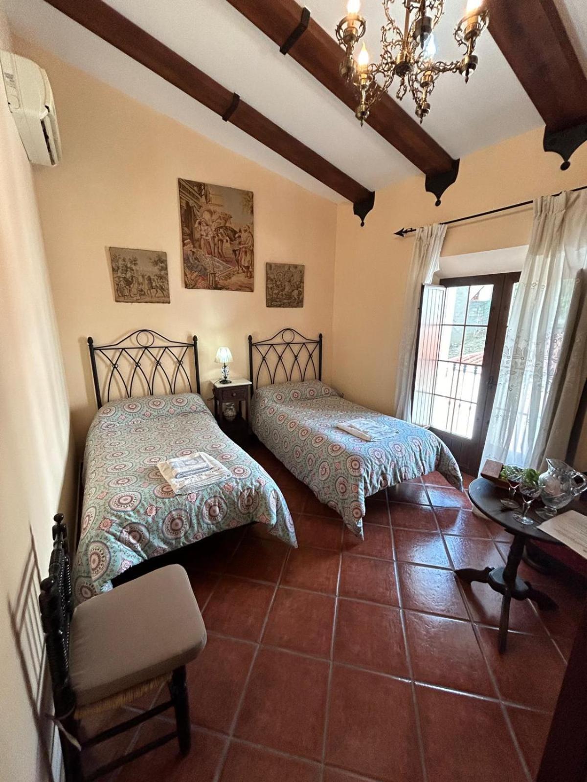 Casa Rural Tita Sacramento Hornachos Luaran gambar