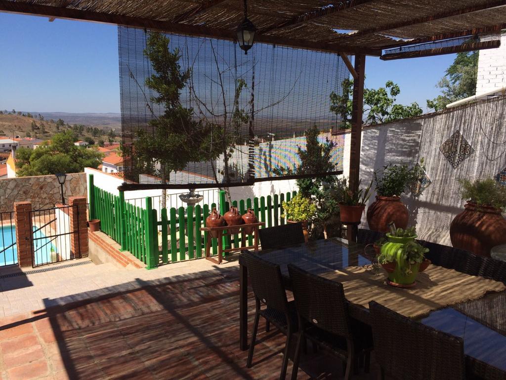 Casa Rural Tita Sacramento Hornachos Luaran gambar