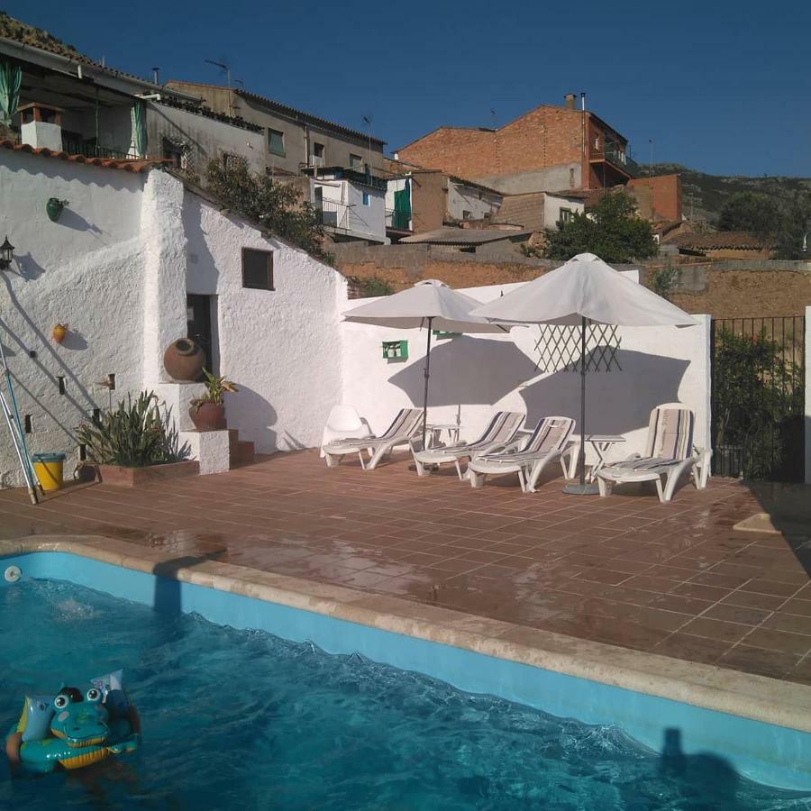 Casa Rural Tita Sacramento Hornachos Luaran gambar